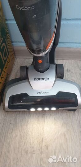 Вертикальный беспроводное пылесос