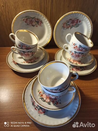 Сервизы, тарелки