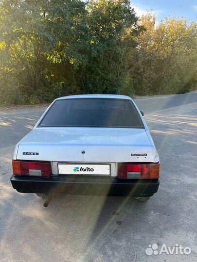 ВАЗ 21099 1.5 МТ, 2001, 200 000 км