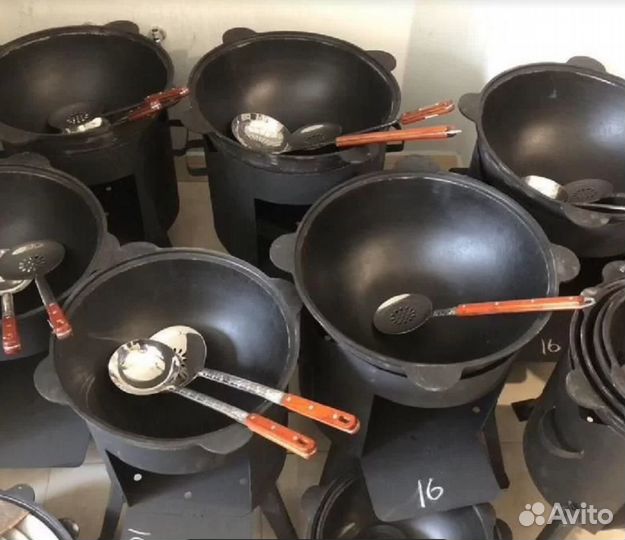 Казан чугунный, печь под казан, посуда, специи