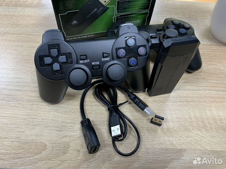 Игровая приставка для телевизора консоль