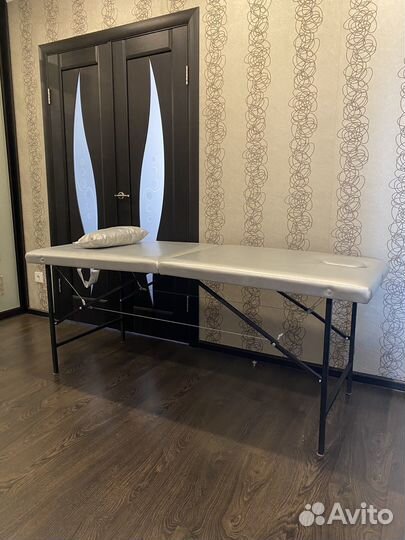 Кушетка косметологическая, либо для массажа