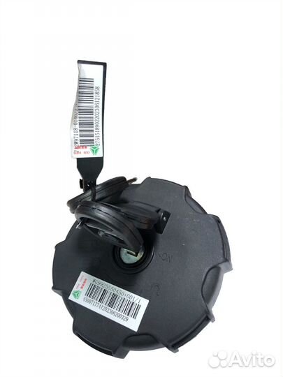 Крышка бака топливного, пластиковая Sitrak C7H Max