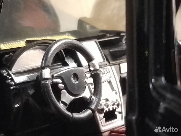 Масштабная модель Mercedes G65 Brabus 1/24