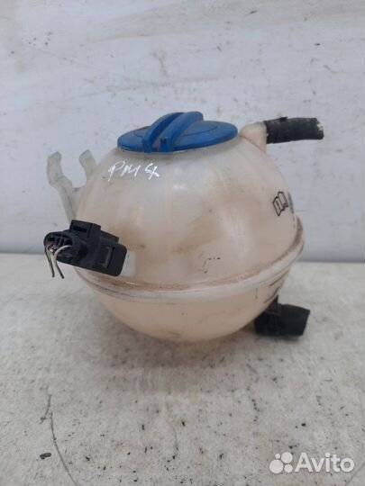 Бачок расширительный Audi A3 хэтчбэк 5 дв. 2.0 BKD