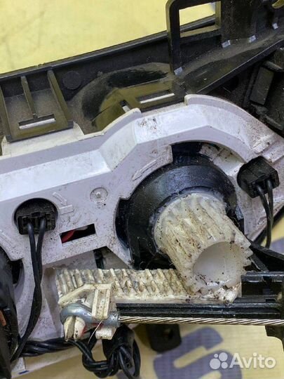 Блок управления печки Chevrolet Aveo T250 дефект