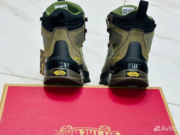 Мужские зимние ботинки термо Vans