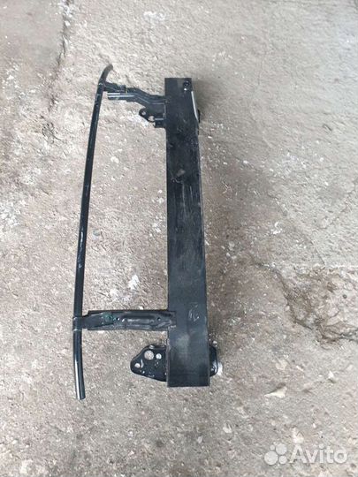 Hyundai solaris 2 усилитель переднего бампера