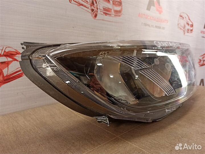 Фара правая LADA Granta 2018