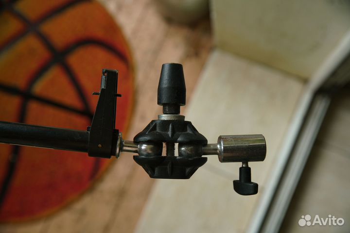 Штатив для студийной фотосъемки