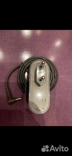 Зарядное устройство для пылесоса Dyson V10/V11/V15