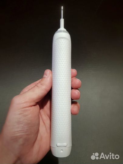 Электрическая зубная щетка Oral-B Genius X (Новая)