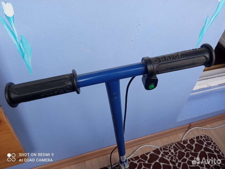 Электро самокат razor E90