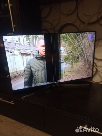 Телевизор samsung SMART tv