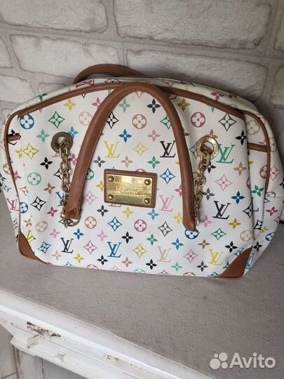 Брендовые вещи и сумки