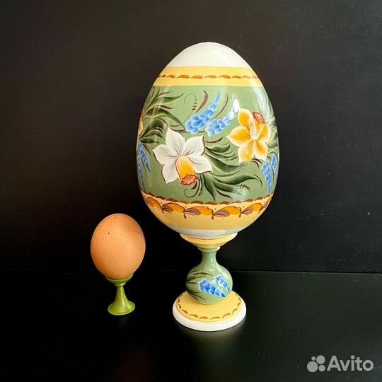 Яйцо деревНное пасхальное на ножке. Ручная роспись