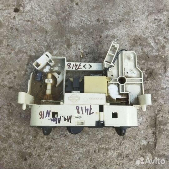 Блок климат контроля Nissan Almera N16