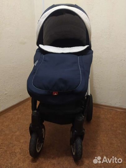 Прогулочная коляска Adamex