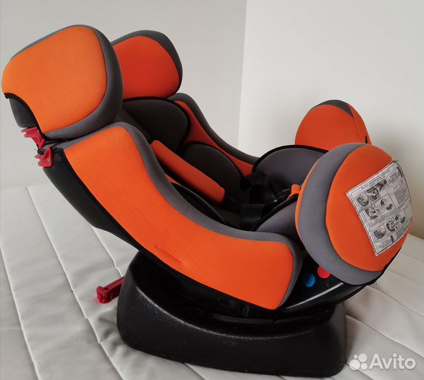 Детское автокресло от 0 до 25 кг