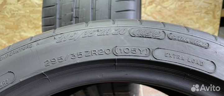 Michelin Pilot Super Sport 295/35 R20