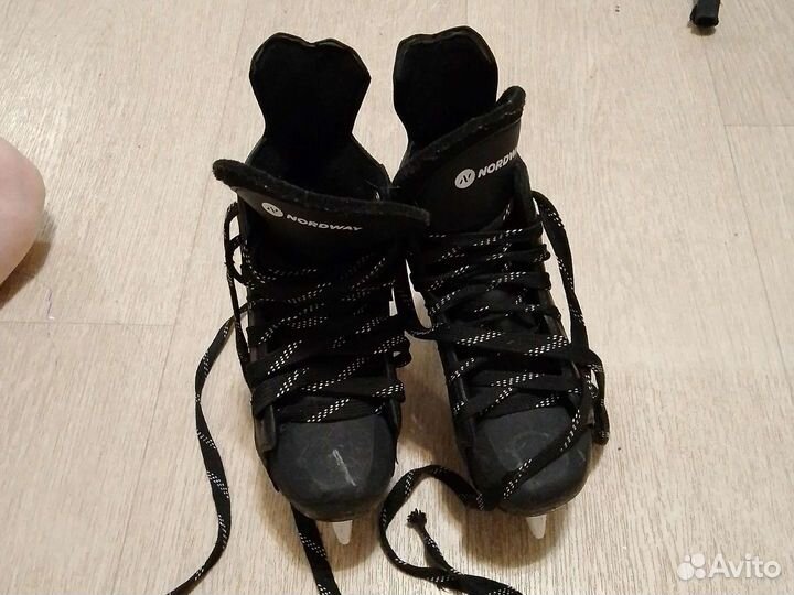 Коньки хоккейные детские