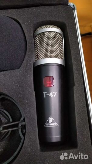 Ламповый микрофон behringer T-47
