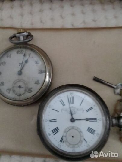 Старинные карманные часы