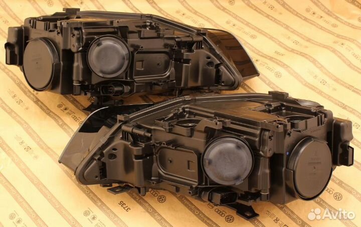 Audi A4 B8 8K0 рест 12-16 фары пара BI-xenon L+R