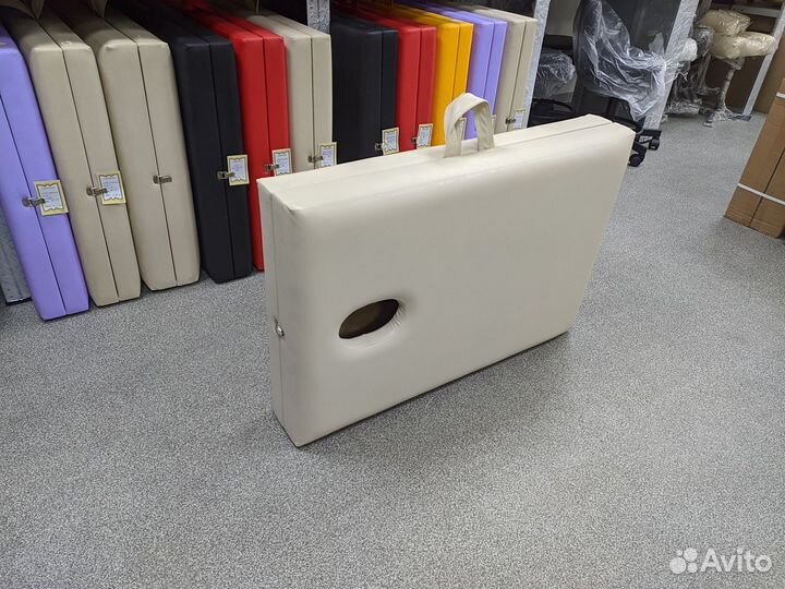 Массажный стол