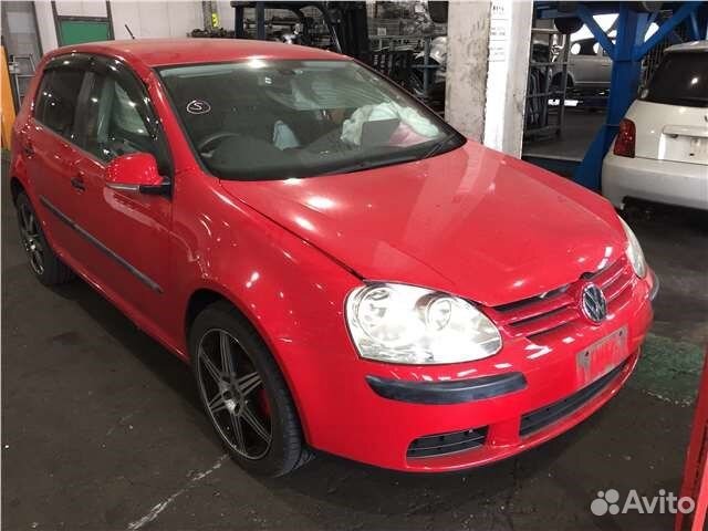 Разбор на запчасти Volkswagen Golf 5