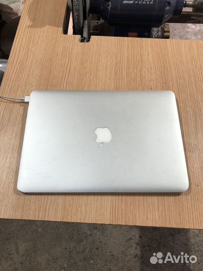 Apple MacBook air 13 A1466
