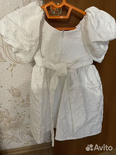 Нарядное платье