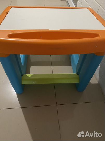Детская парта со стулом