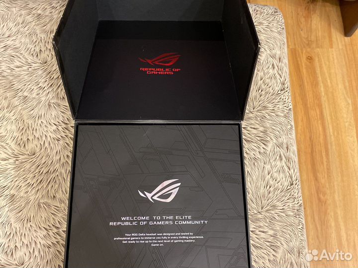 Игровые наушники