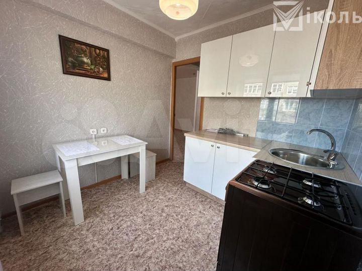 1-к. квартира, 30 м², 3/5 эт.