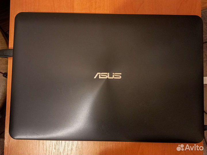 Ноутбук asus x555lab