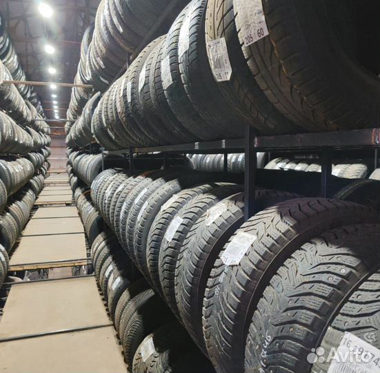 Hankook Ventus V2 AS 215/50 R17 93P