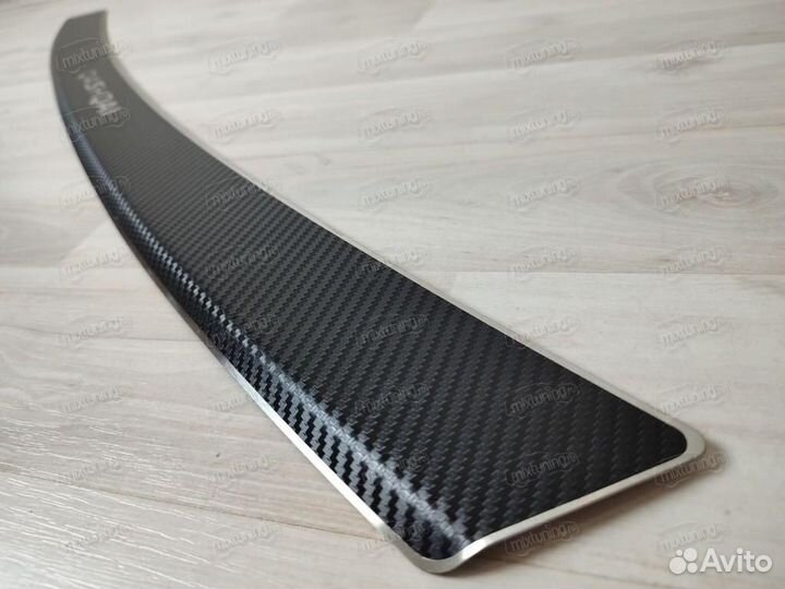 Накладка на задний бампер 