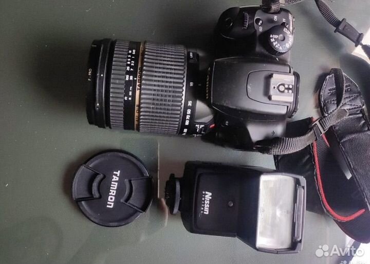 Зеркальный фотоаппарат canon 1000d