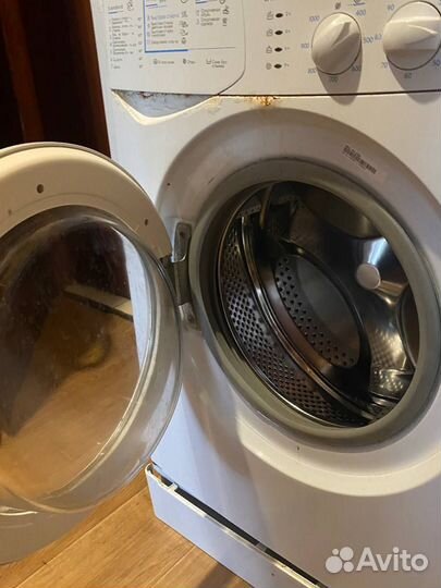Стиральная машина indesit