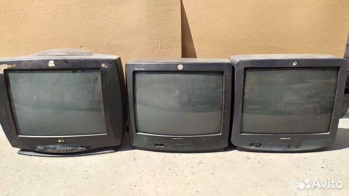 Телевизор бу на запчасти