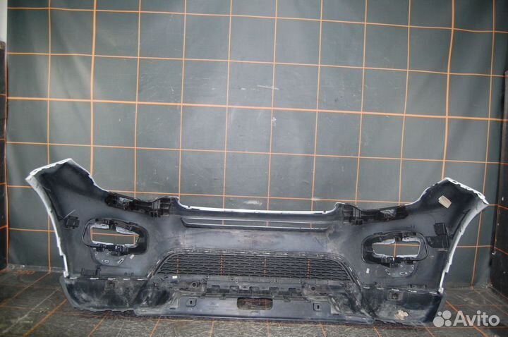 Бампер передний - Land Rover Discovery Sport