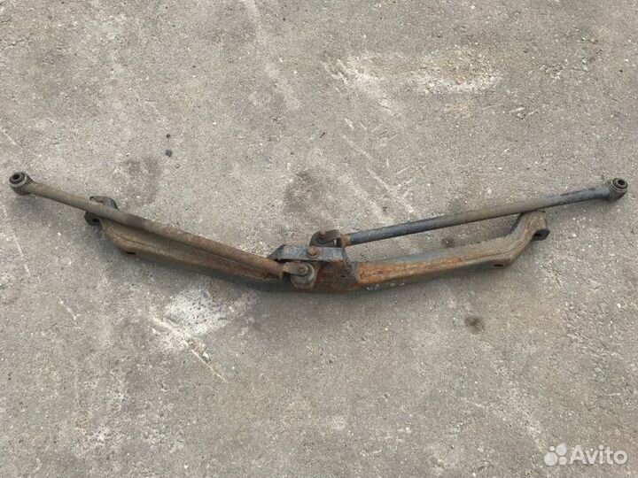 Подрамник задний задний Opel Astra J 2012