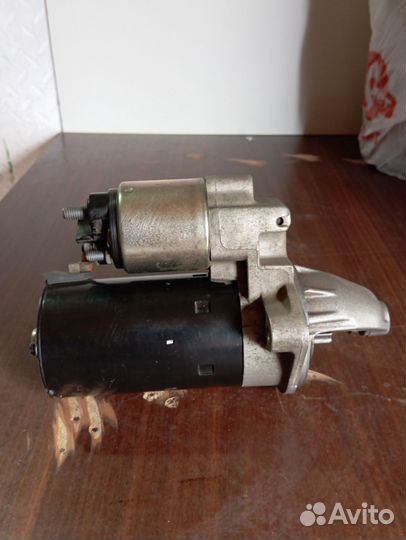 Стартер на автомобиль Форд