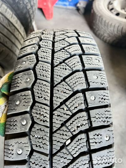 Viatti Brina Nordico V-522 175/65 R14 82T