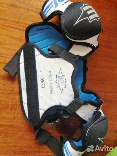 Коньки и защита