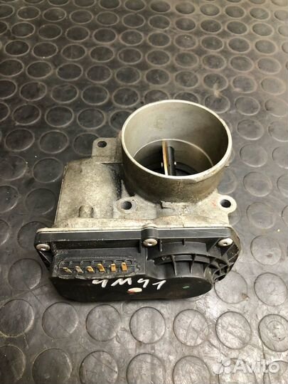 Дроссельная заслонка Mitsubishi 4M41