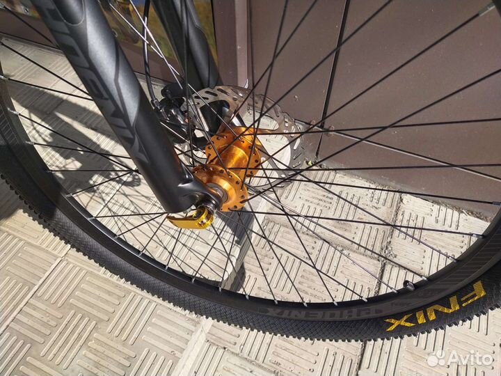 Новый горный велосипед 27,5