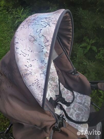 Прогулочная коляска