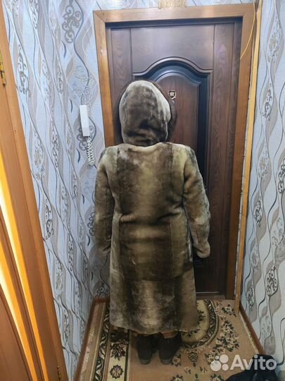 Шуба мутоновая с капюшоном